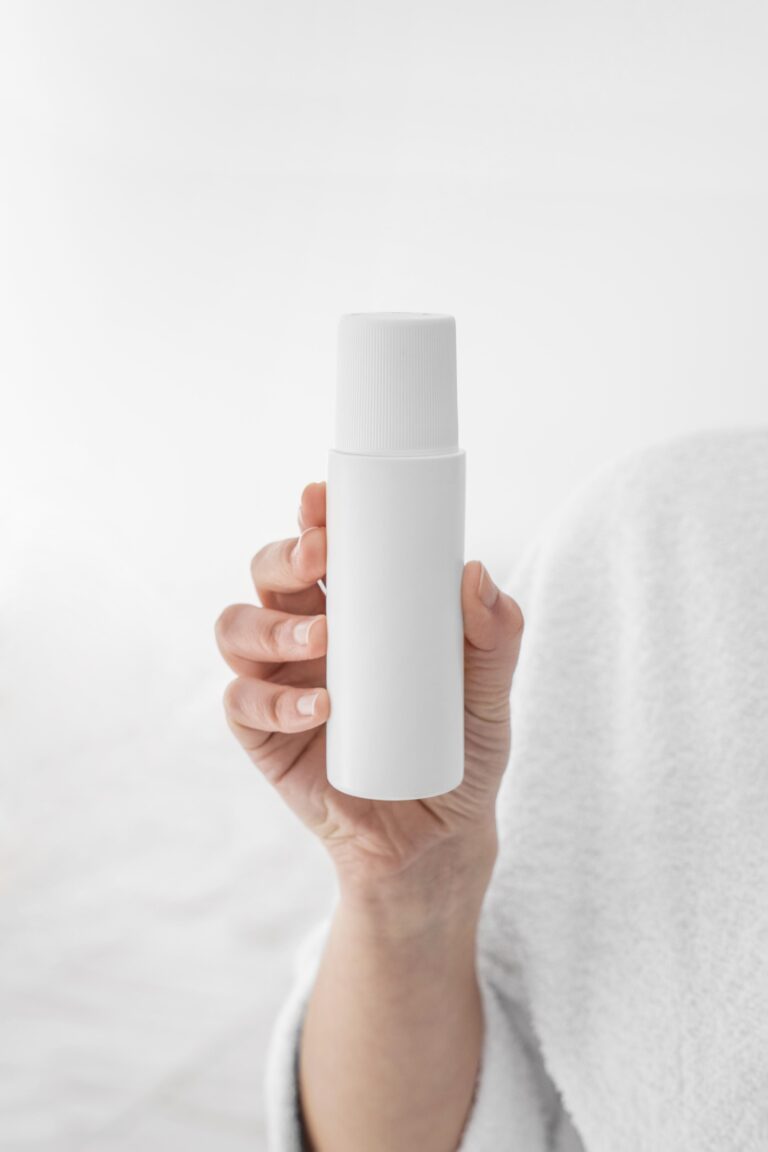 Moisturizer เช่น Panthenol ตัวช่วยสำคัญของคนเป็น Eczema            (โรคผื่นภูมิแพ้ผิวหนัง)